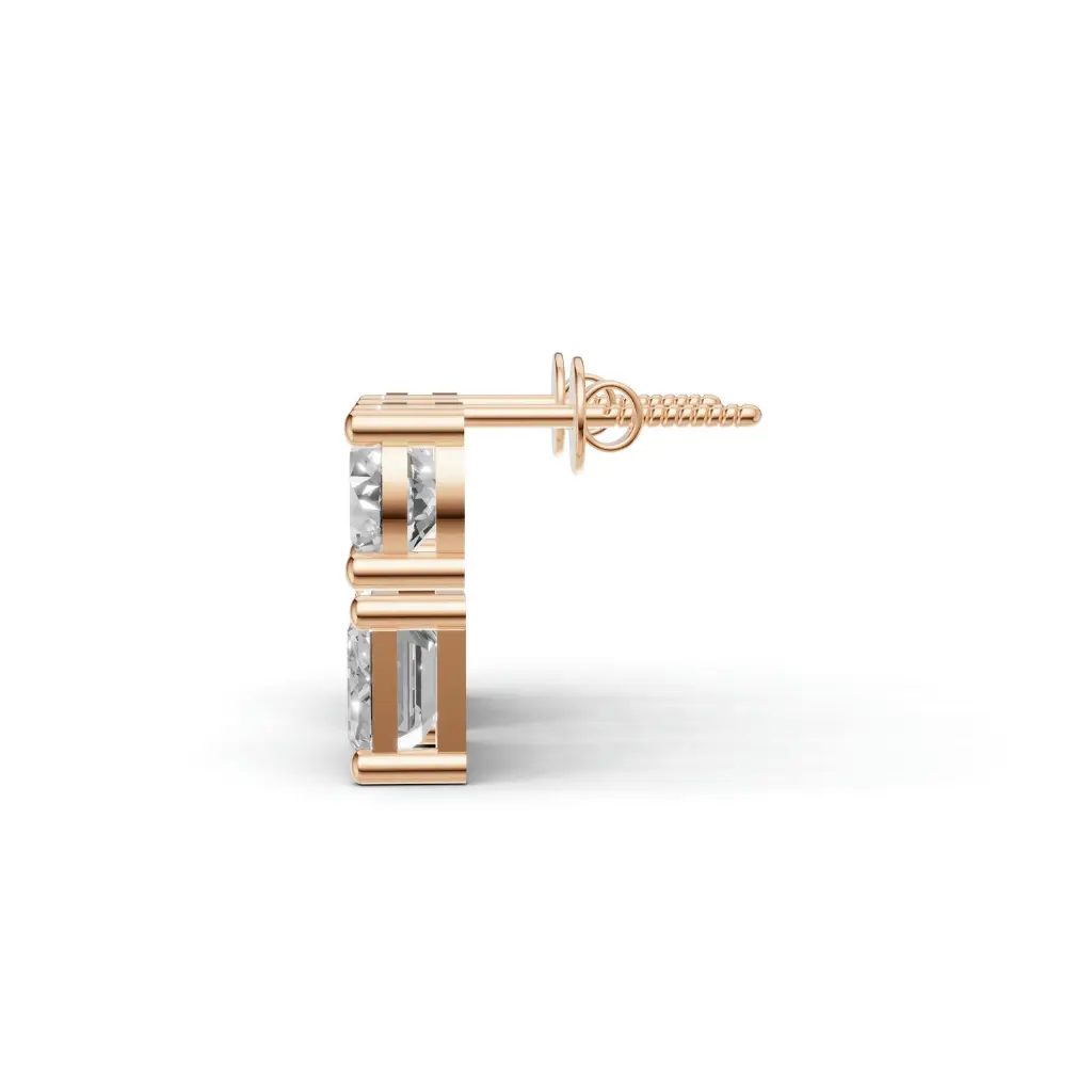 Plush Rua diamond studs.webp