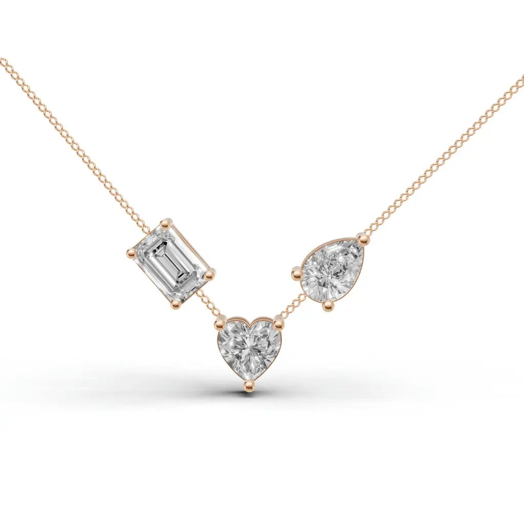 Amour V diamond pendant.webp